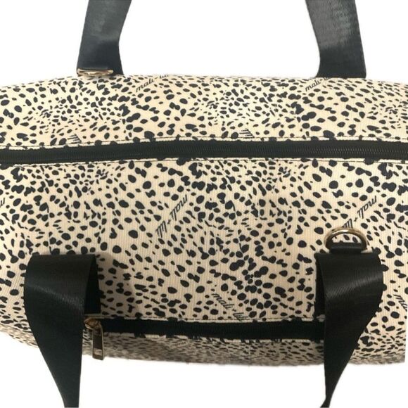 NWT Mali & Lili Animal Print Overnight Duffle Bag - Picture 4 of 6